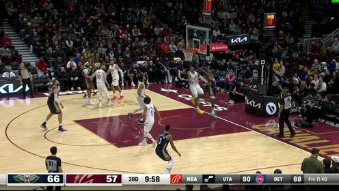 《NBA骑士》奥科罗无情钉板大帽 斯特鲁斯反击风驰电掣轻松取分