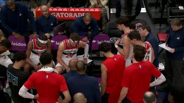 NBA常规赛：鹈鹕vs奇才第3节英文原声回放