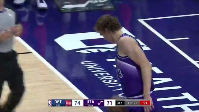 NBA常规赛：活塞vs爵士第3节英文原声回放