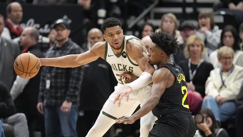 《NBA全场集锦》雄鹿vs爵士五佳球 利拉德大步流星直捣黄龙单臂暴扣 字母哥潇洒转身霸王举鼎双手暴扣