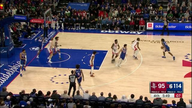 师承登哥绝技 马克西胯下拉回连续后撤步三分一气呵成