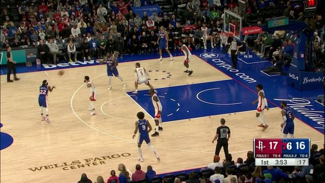 伤愈回归作用巨大 恩比德高位直塞直接击穿火箭防守