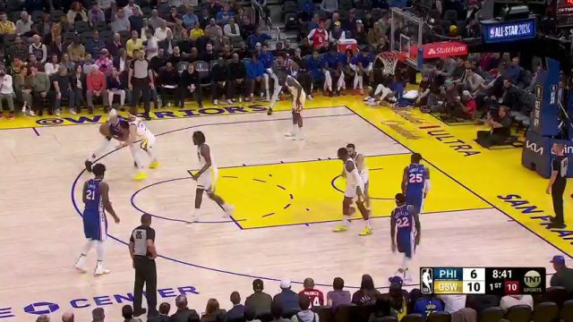 拿捏！哈里斯1V1波杰姆斯基转身勾手命中