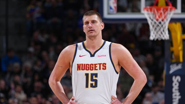 约基奇vs国王集锦 轻描淡写取14+14+11经济三双