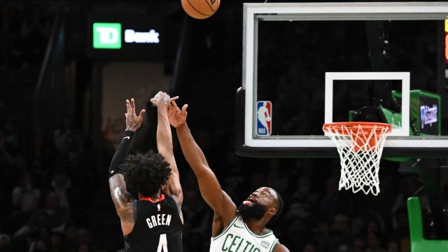 火箭113-145凯尔特人 双探花合砍59分主场19连胜