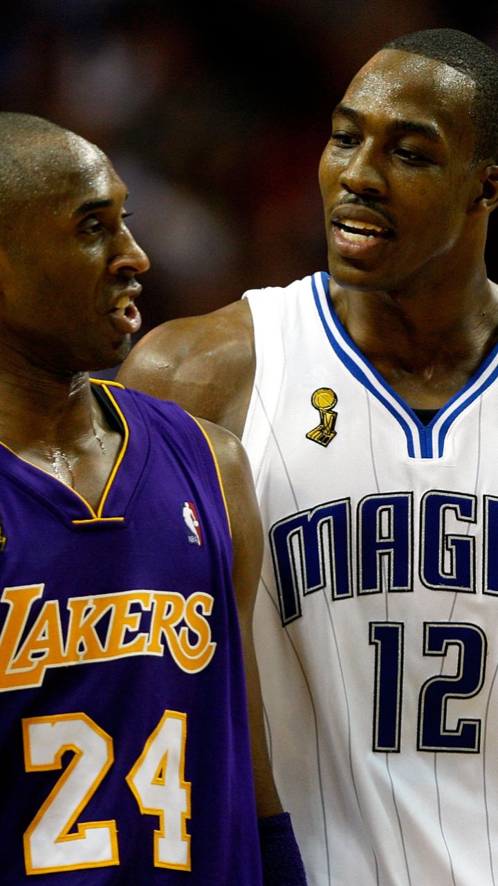 身体极限!科比空中挑战巅峰霍华德 身体拧成麻花还能进球