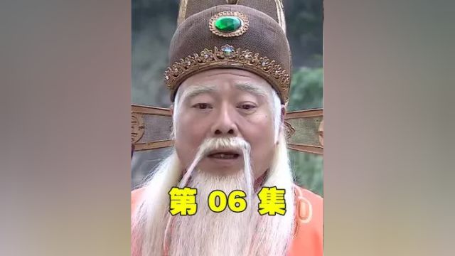 丑女每天吃饭前都将饭菜供奉给灶神,不料灶神显灵让她变漂亮