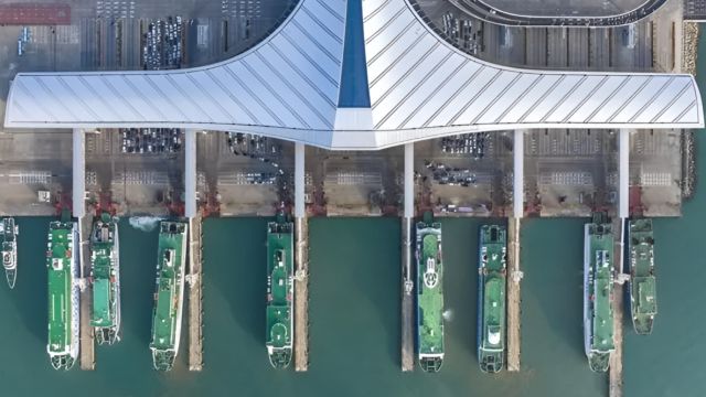 新能源车海南出岛一票难求,三港口至月底船票基本售罄 当地回应