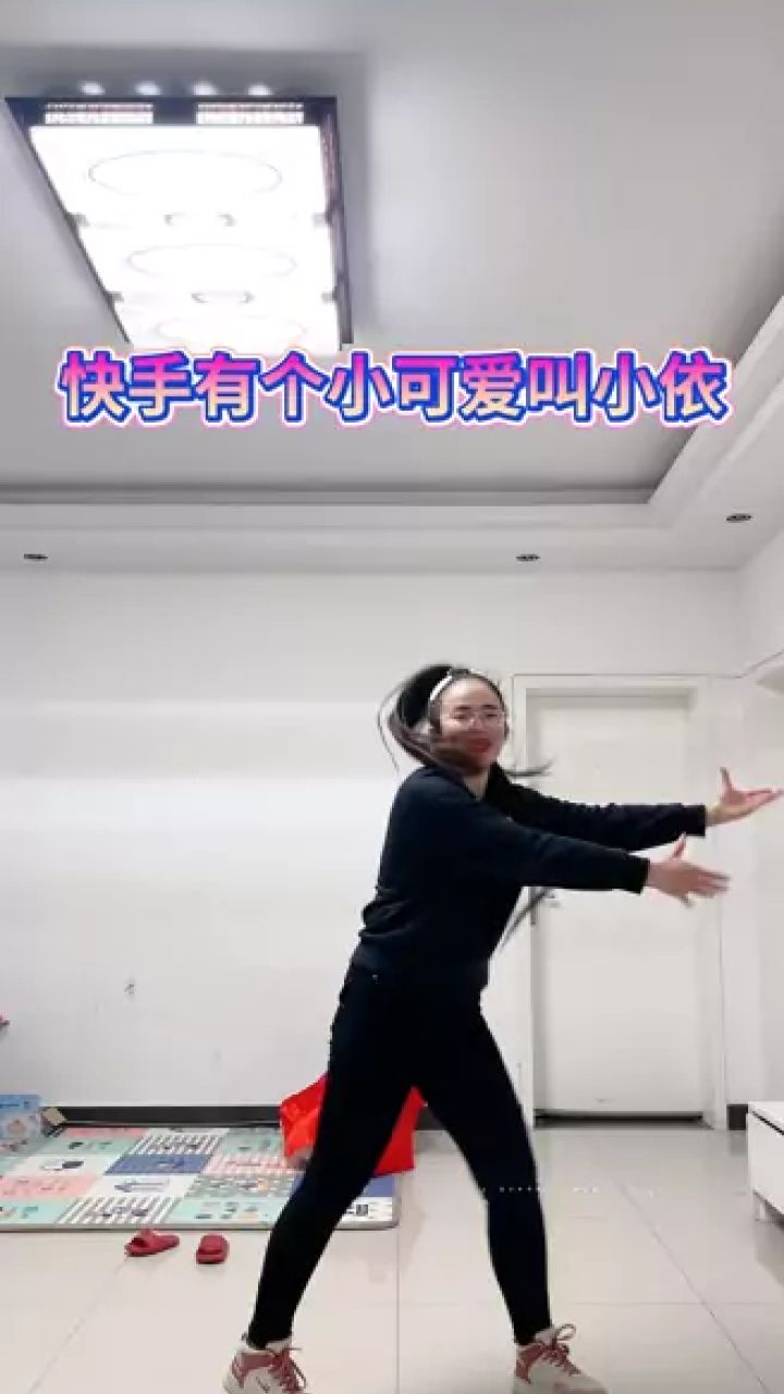 哈哈哈,这是哪位小可爱的填词呀!快来认领哦!