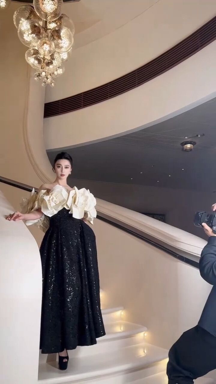 【范冰冰】最近狂瘦12斤的范冰冰,香港的最新活动视频