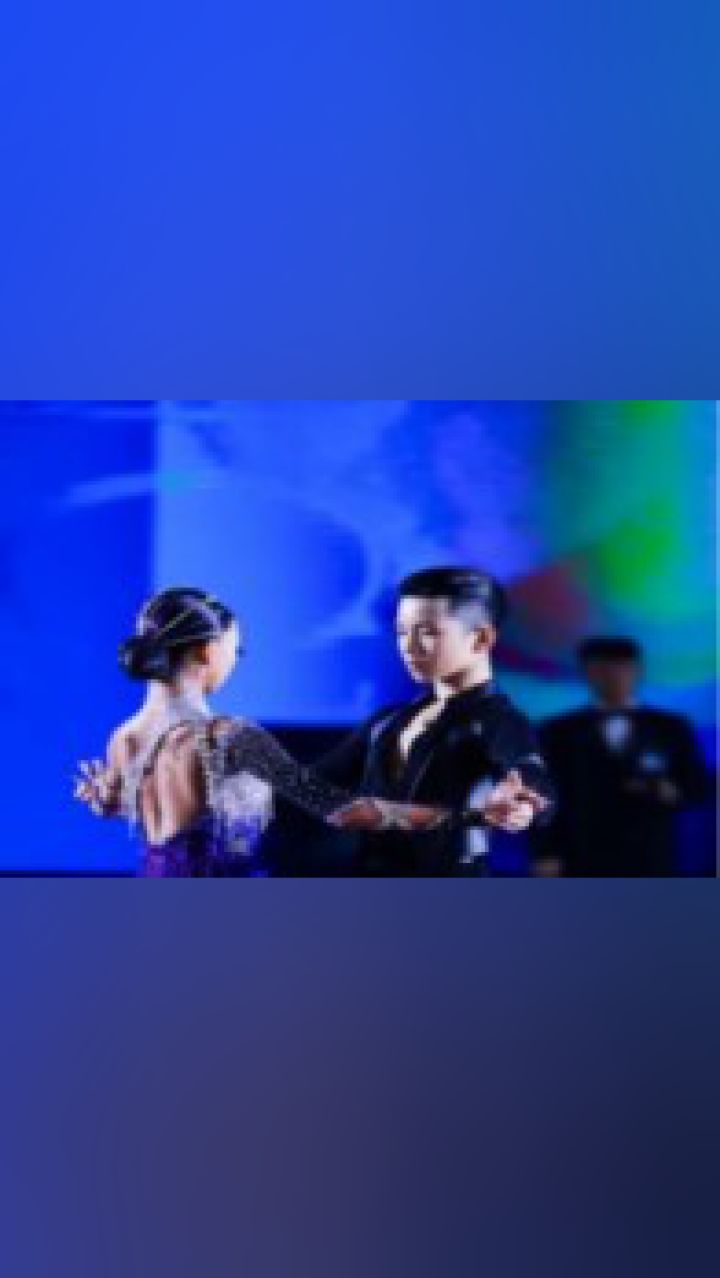 墨晗组合,自带气场的两小只,满满的国际范