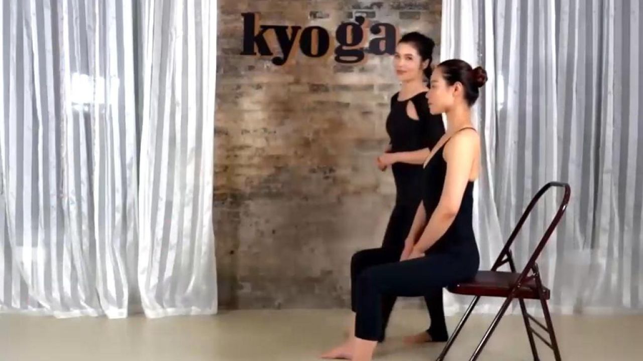 王媛瑜伽课程8套,第02课 正肩胛