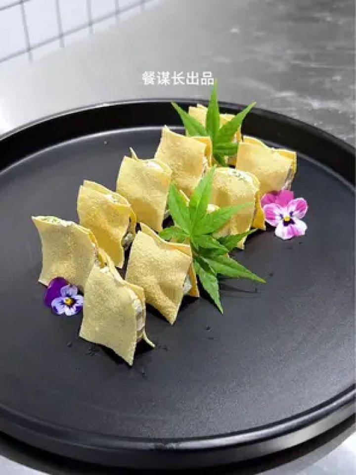 创作灵感 新派香椿豆腐制作摆盘教程#厨师 #冷菜 #创意菜
