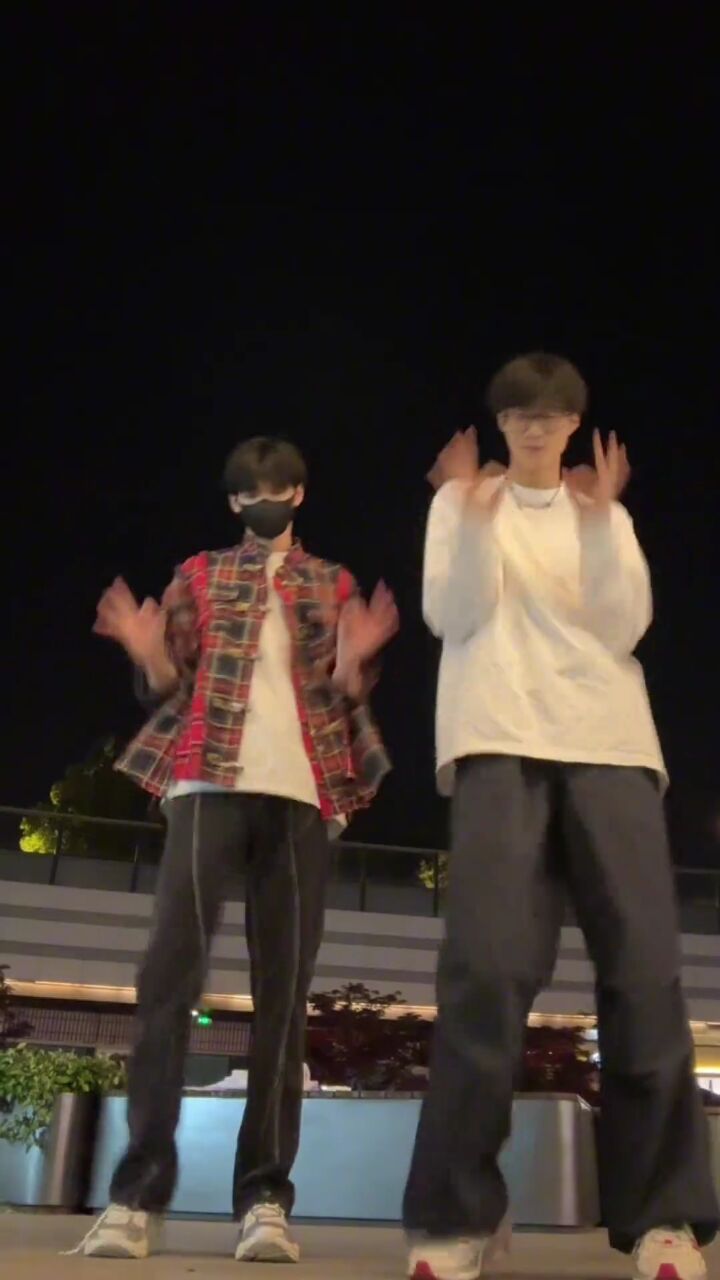 youandmedance手势舞挑战