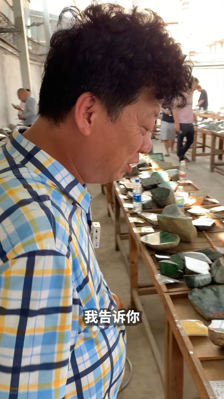 翡翠 #翡翠雕刻 #哈轩翡翠 #缅甸翡翠