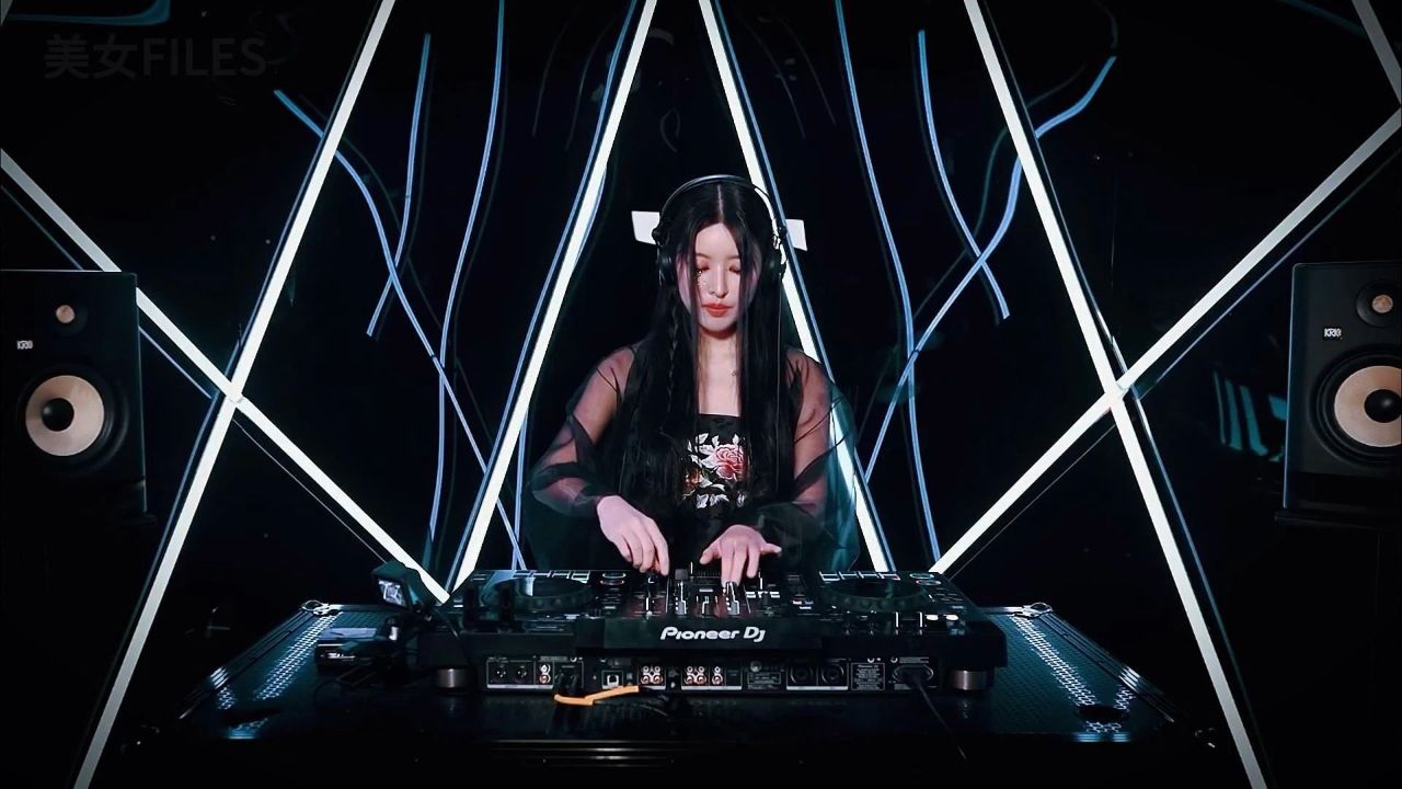 dj现场打碟超燃