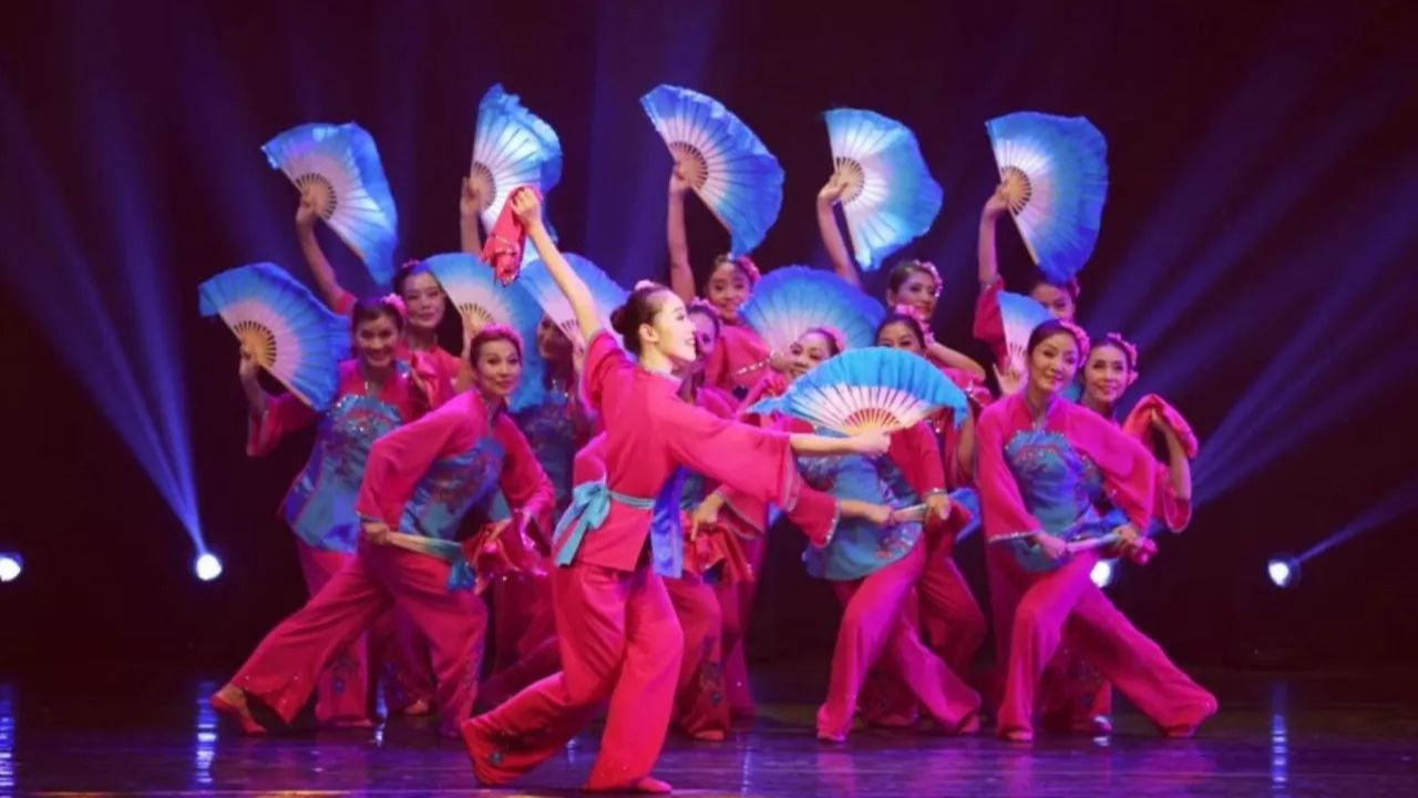 女子群舞《俏媳妇》音乐