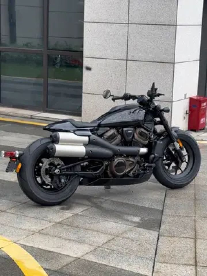 哈雷sportsters 真正0首付,月供仅需2313元,"钱并没有消失,而是换了