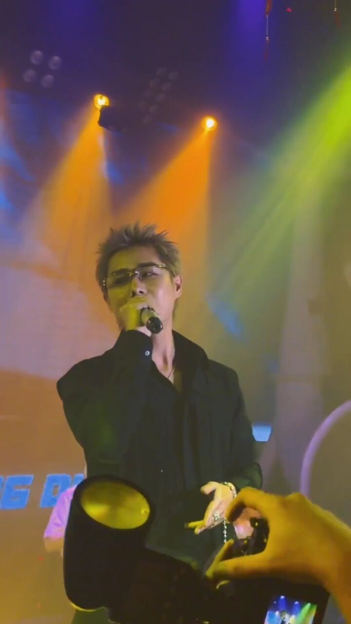 音乐现场 #音乐分享 #越南神曲夜舞 #曾维新 #夜舞