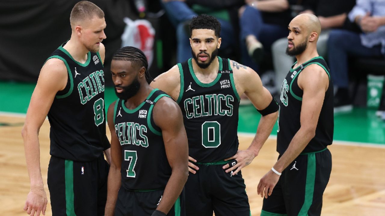 紧张到窒息!绿军生死7分钟:绿军暴走秒杀独行侠,东契奇看傻眼