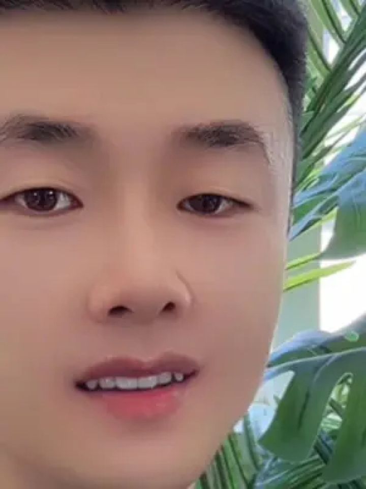 小虎牙 这世间的人事和风景,清澈坦然,便是最好的遇见.