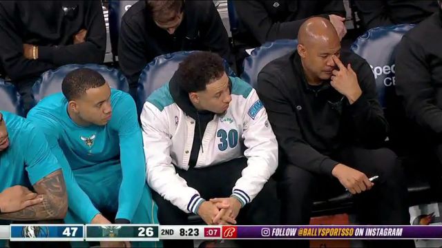 NBA常规赛：独行侠vs黄蜂第2节中文解说回放