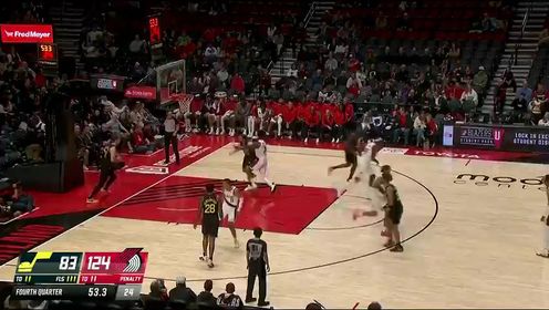 《波特兰开拓者》【回放】NBA季前赛：爵士vs开拓者第4节英文原声回放