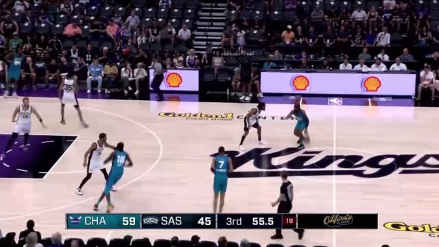 古耶vs马刺集锦 独揽21+5上演残暴隔扣
