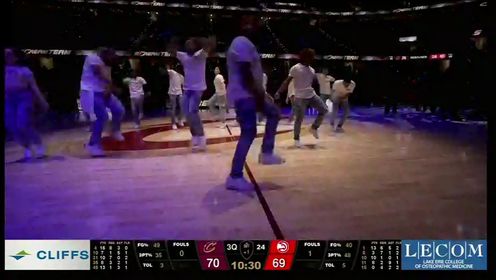 《NBA全场集锦》【回放】NBA常规赛：老鹰vs骑士第3节英文原声回放